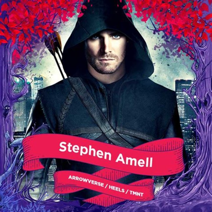 Actor 101: Stephen Amell - CelebMix