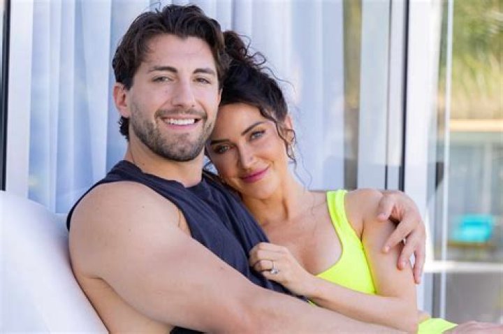 Andi Dorfman Befriends Kaitlyn Bristowe To Remain Relevant: Bachelorette Fame-Chaser Pimps Out Waist Trainers On Instagram
