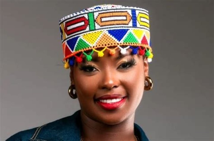 AZANA (musician) Biography: Age, Songs, Boyfriend, Net Worth, Albums, Husband, SPA, Date Of Birth, Wikipedia, Fakaza