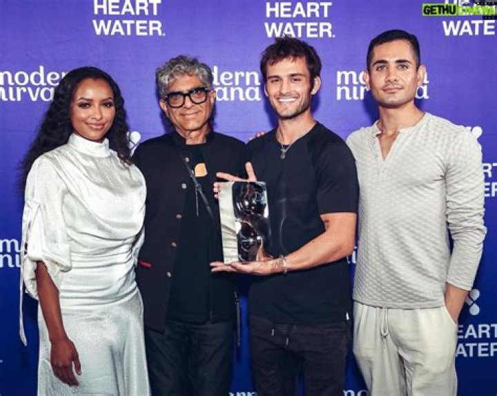 Bryant Wood The Circle Wiki, Biography, Age, Height, Dating, Girlfriend, Instagram