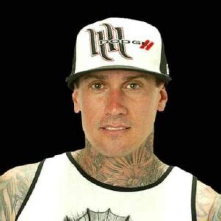 
Carey Hart- Wiki, Age, Ethnicity, Wife, Height, Net Worth, Career	