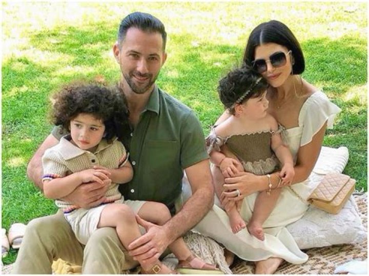 
Chaya Raichik- Wiki, Age, Height, Net Worth, Husband, Ethnicity	