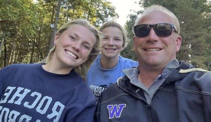 Cole DeBoer’s Wife: Who is Cole DeBoer Dating?