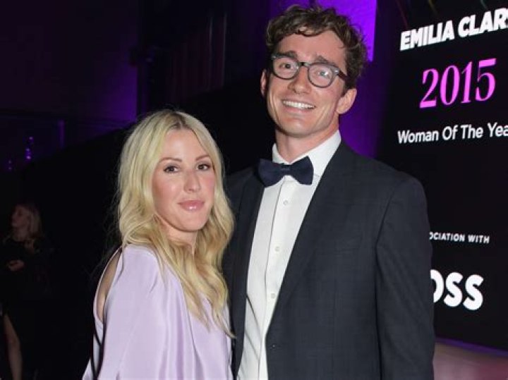 Ellie Goulding announces her engagement to Caspar Jopling