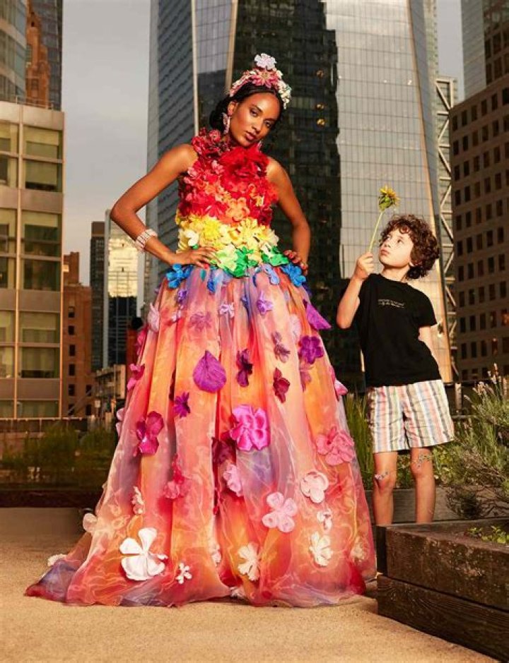 Fame | David Chu (designer) net worth and salary income estimation Jan, 2024