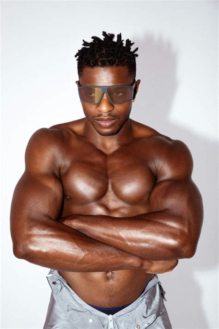 Fame | Hush (rapper) net worth and salary income estimation Apr, 2024