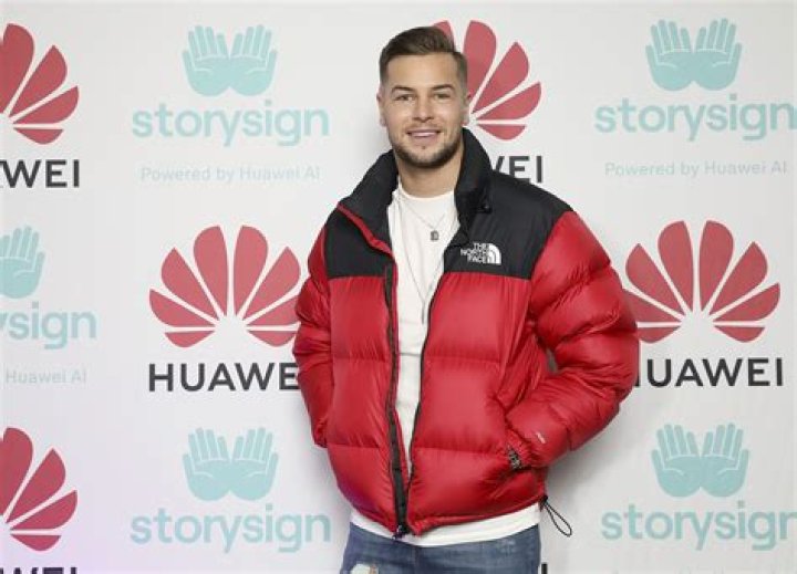 Fame | Jason Hughes net worth and salary income estimation Jan, 2024