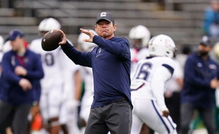 Fame | Lalo Mora net worth and salary income estimation Jan, 2024