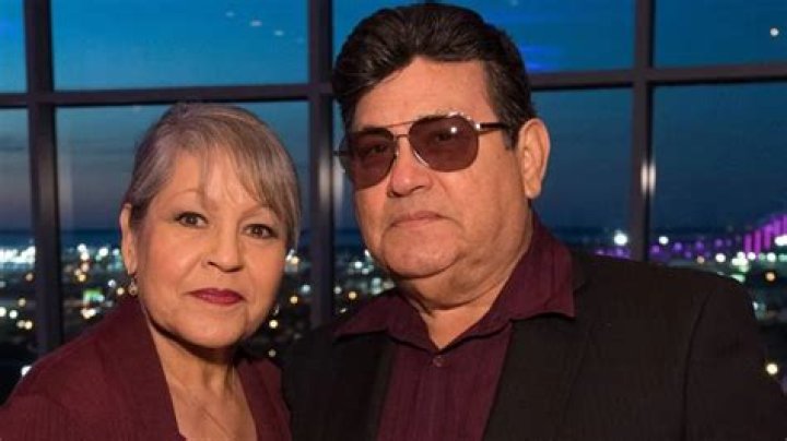 Fame | Rolando Quintanilla net worth and salary income estimation Apr, 2024