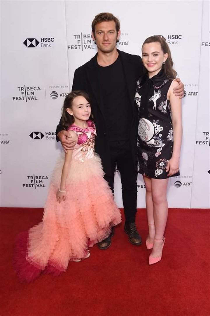 Hala Finley Wiki: Age, Height, Birthday, Movies, TV Shows, Instagram, Family, School!!