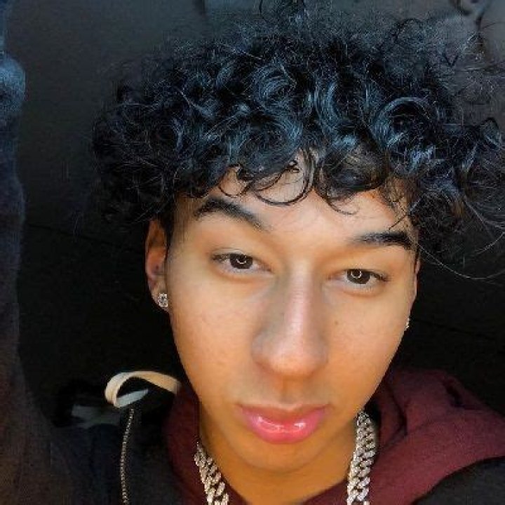Huncho5lickz- Bio, Age, Height, Net Worth, Boyfriend, Dating
