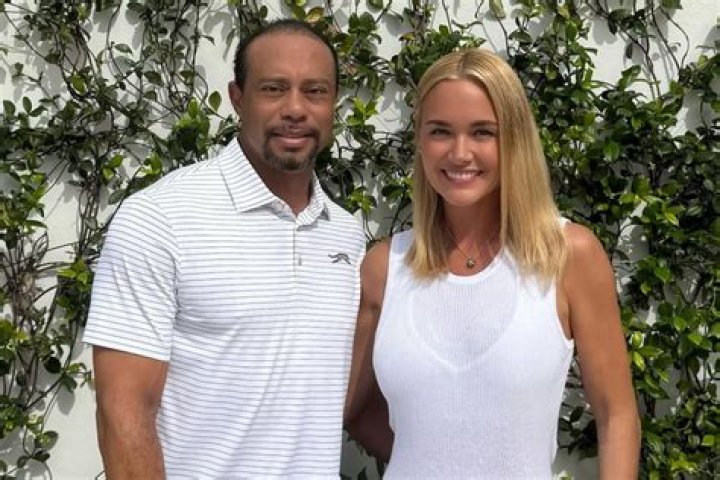 James Woods’s Girlfriend: Who is James Woods Dating?