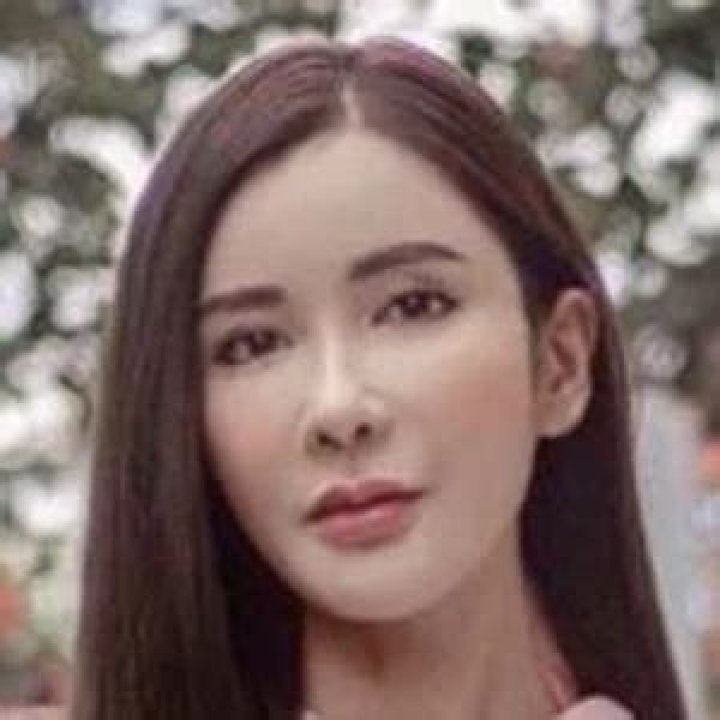 Jamie Chua Biography: Net Worth, Husband, Age, House, Height, Daughter, Wikipedia, Children, Son, Terence Koh, Business