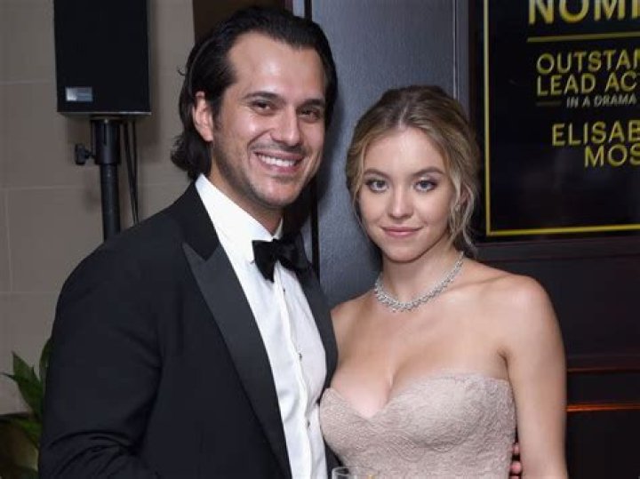 Jason Sweeney’s Girlfriend: Who is Jason Sweeney Dating?