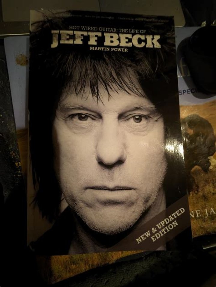 Jeff Beck Biography: Wife, Net Worth, Age, Height, Songs, Instagram, Kids, Wikipedia, Death