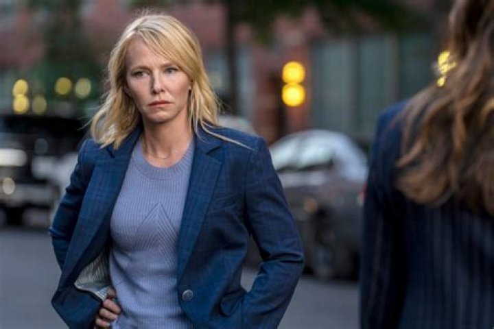 Kelli Giddish Biography: Movie, Age, Net Worth, Children, Husband, Height, Wikipedia, TV Shows