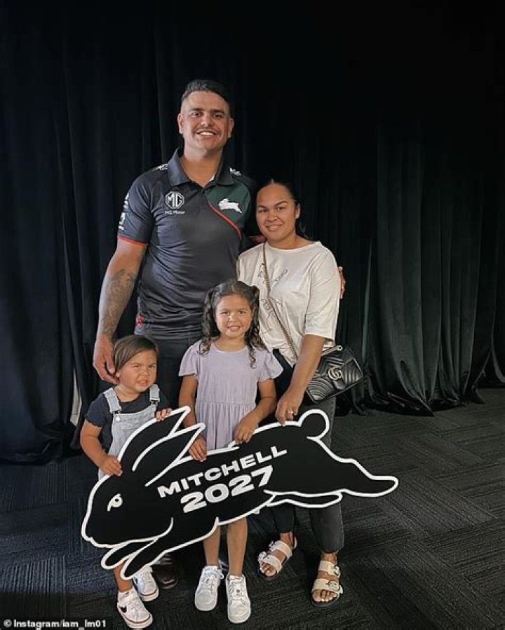 Latrell Mitchell Biography: Height, Wife, Age, Nationality, Net Worth, Salary, Partner, Position, Parents