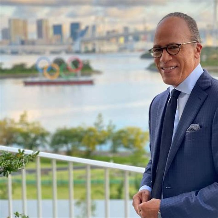 Lester Holt Biography: Wife, Age, Children, Net Worth, Parents, Wikipedia, Height, Ethnicity, Ill, Family