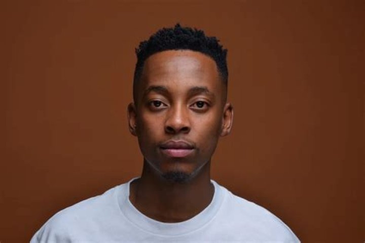 Mas Musiq Biography: Net Worth, Songs, Age, Girlfriend, Parents, Wikipedia