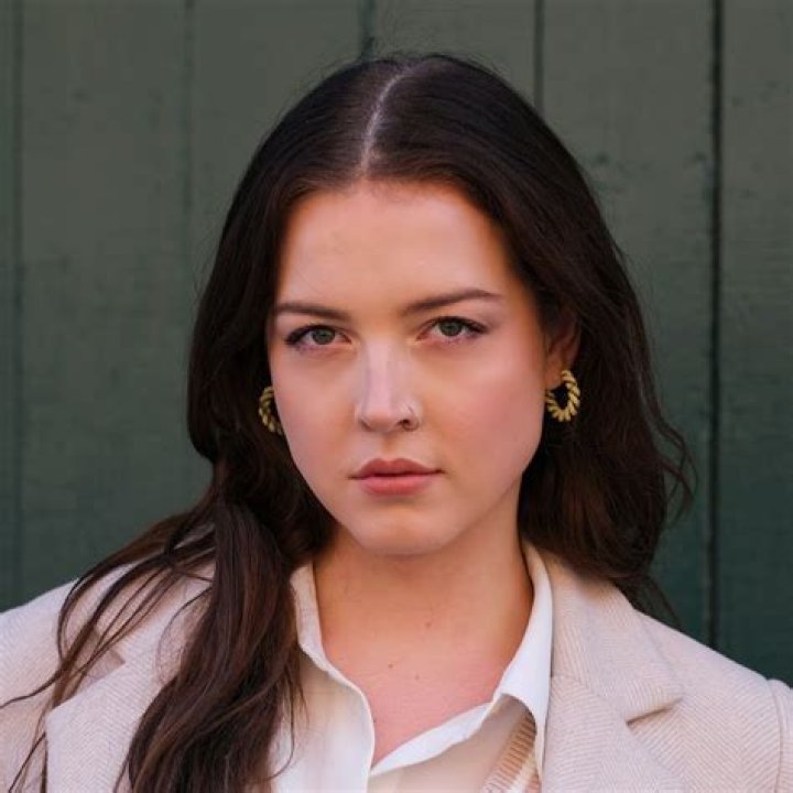 Maya Henry Biography: Husband, Age, Movies, Net Worth, Parents, TV Shows, Ethnicity, Children, Instagram