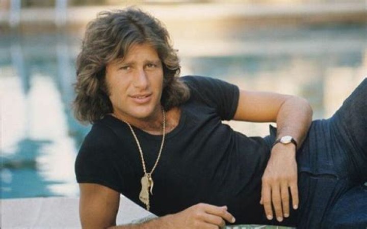Mike Brant Taille Poids