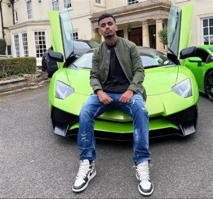 Money Kicks' Father Saif Ahmed Belhasa Biography: Net Worth, Age, Spouse, House, Height, Cars, Wikipedia