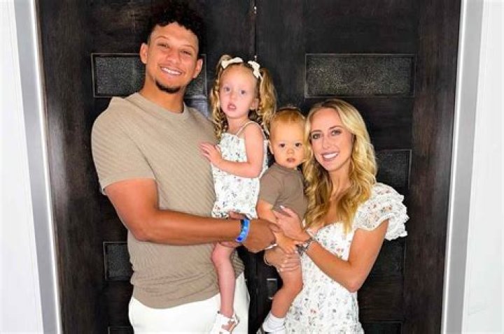 Patrick Mahomes- Wiki, Age, Ethnicity, Wife, Height, Net Worth, Career