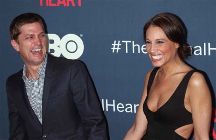 Rob Thomas’s Wife: Who is Rob Thomas Dating?