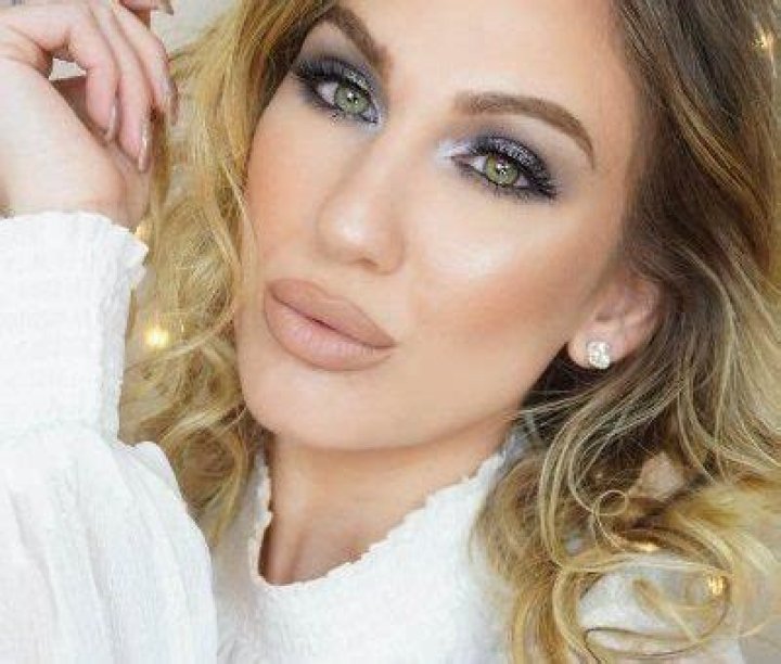 Samantha March- Marriage, Divorce, Net Worth, Bio, Age, Height, Career