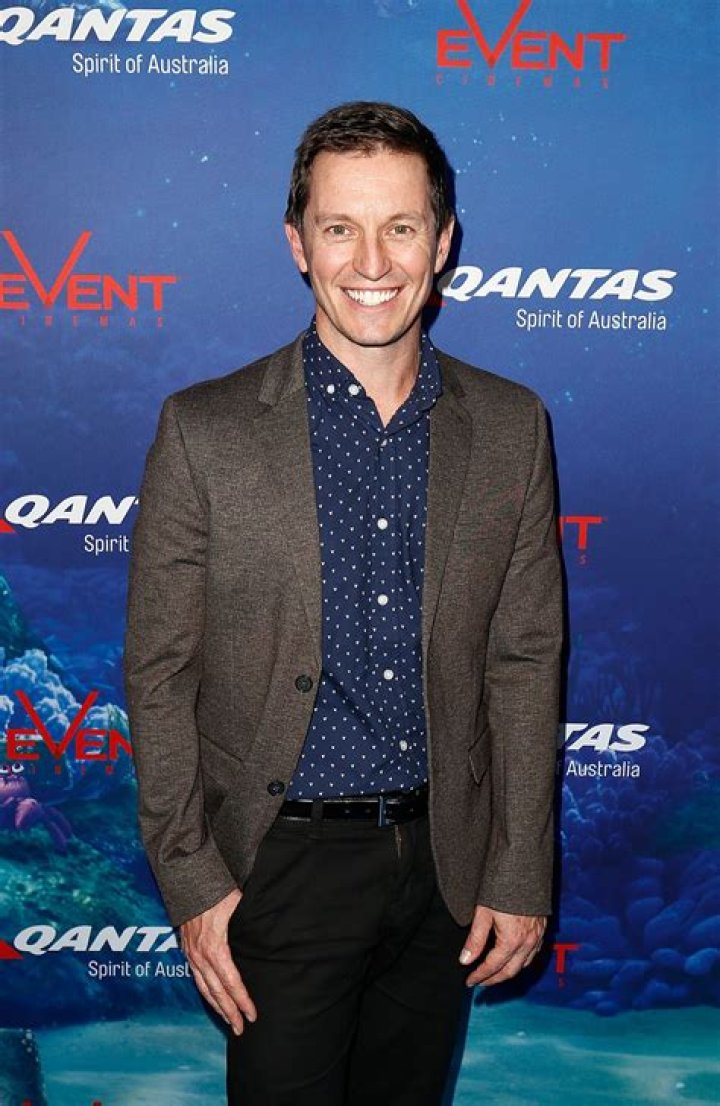 Sean McManus - Net Worth, Age, Height, Birthday, Bio, Wiki!