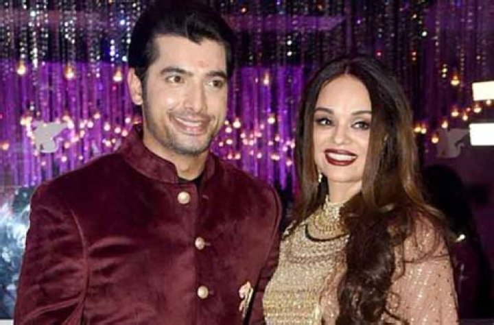Sharad Malhotra's Wife Ripci Bhatia Biography: Age, Net Worth, Serial, Photos, Instagram, Children, Salary, Date Of Birth, Wikipedia