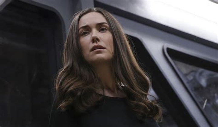 The Blacklist Spoilers: Is Elizabeth Keene Really Dead – Red Faked Death To Protect Her Or Megan Boone Quit NBC Show?