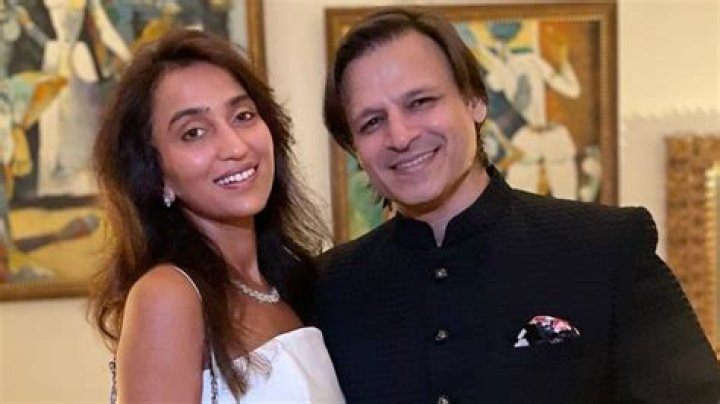Vivek Chachere’s Girlfriend: Who is Vivek Chachere Dating?