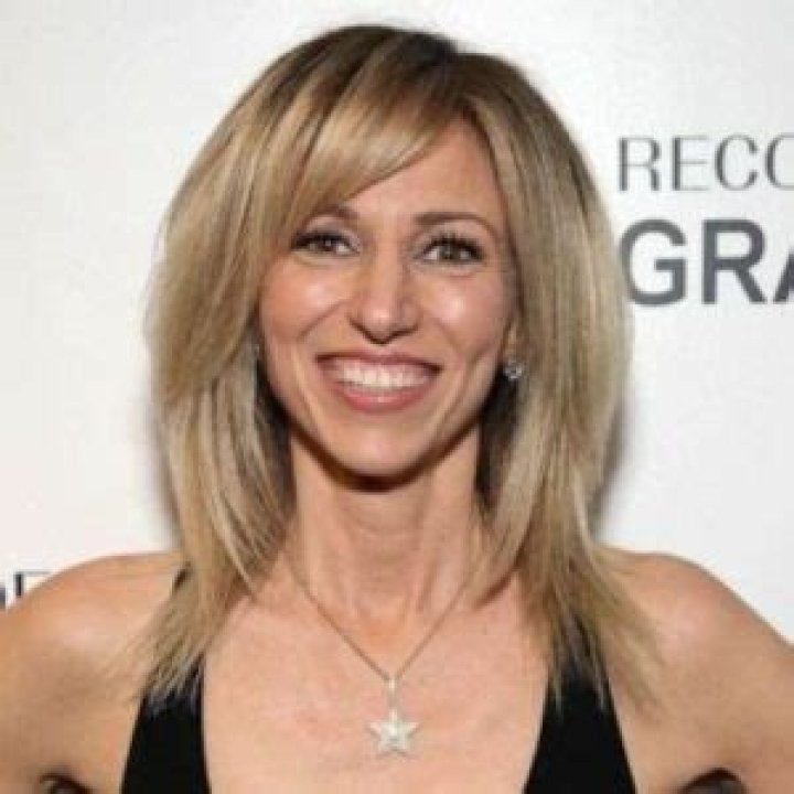 Who Are Debbie Gibson Parents? Singer Wiki And Net Worth Details