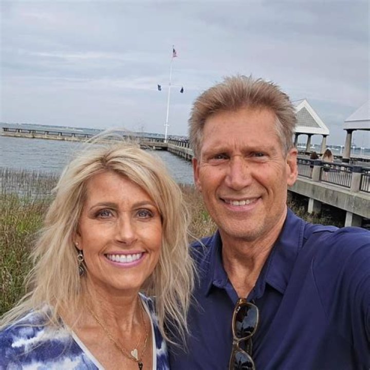 Who is Jerry Dixon Dating – Jerry Dixon's Wife & Exes