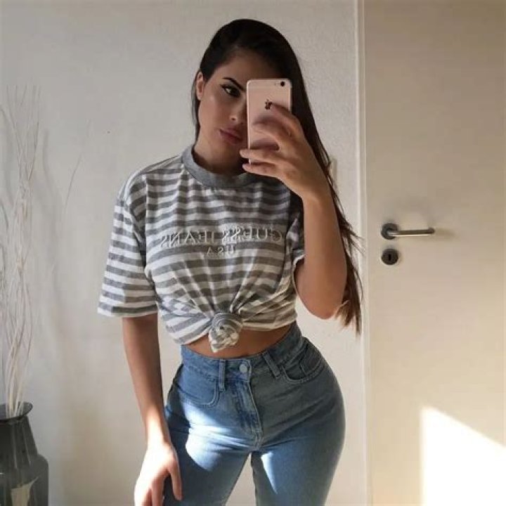 Yungpeppermint Biography: Boyfriend, Net Worth, Real Name, Age, Height, Name, YouTube, Weight, AJ Tracey, Photos, Wikipedia, Instagram